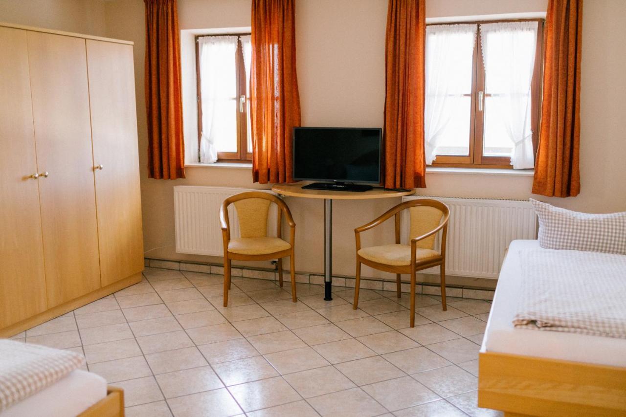 Hotel Vogtareuther-Hof エクステリア 写真