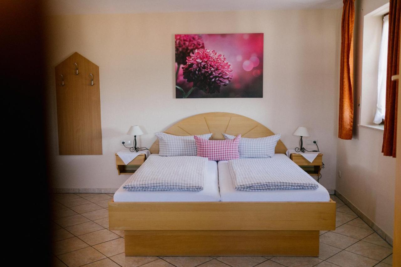 Hotel Vogtareuther-Hof エクステリア 写真