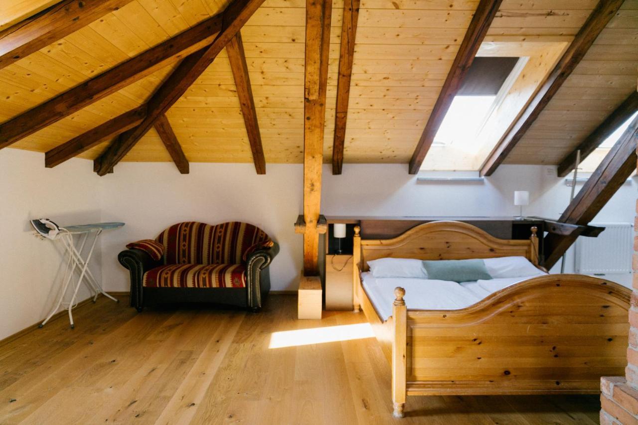 Hotel Vogtareuther-Hof エクステリア 写真